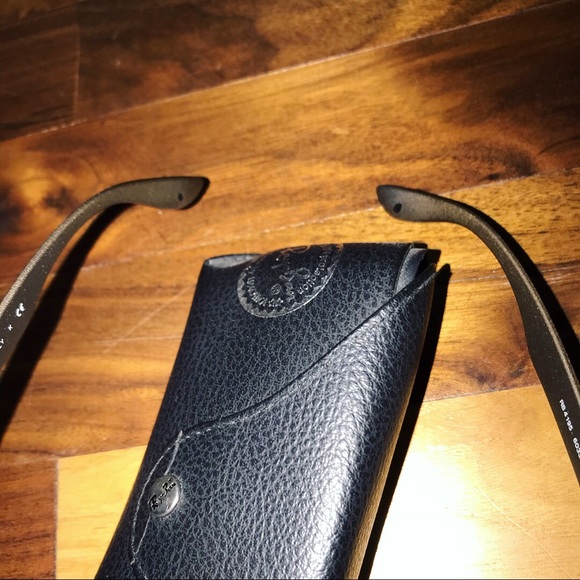 Brown Ray-Ban’s - Picture 4 of 4